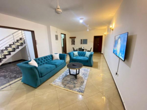 Elegant & Secure Nyali 2 bedroom Apartment, with Ocean, Beach view, and 10 minutes walk to the beach, Kaloleni